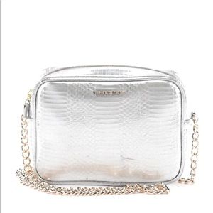 Vs crossbody sliver nwot